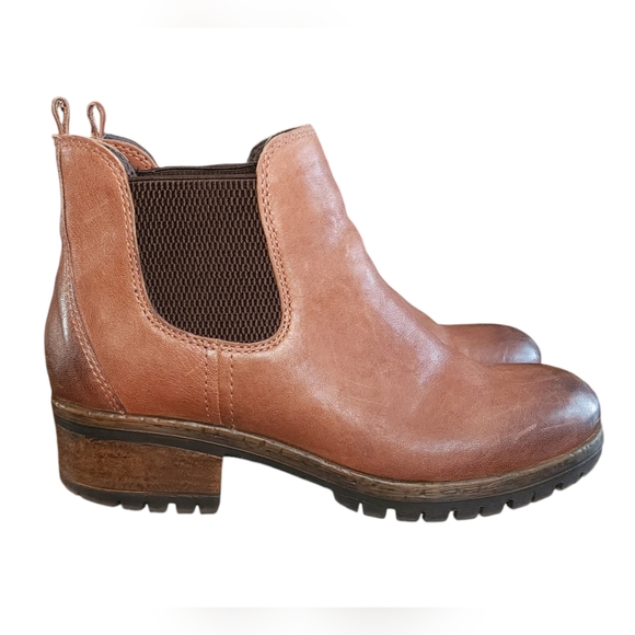 Brown Ankle Boots - Picture 4 of 8